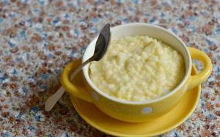 Recipe for hearty and tasty friendship porridge in a Redmond slow cooker
