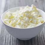 Cottage cheese from baby Kefir