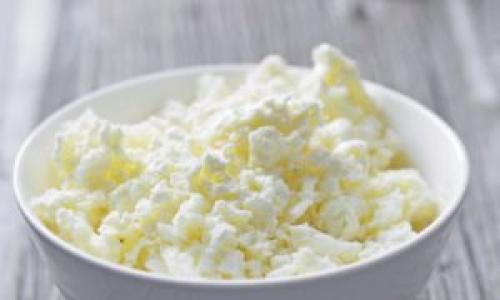 Cottage cheese from baby Kefir