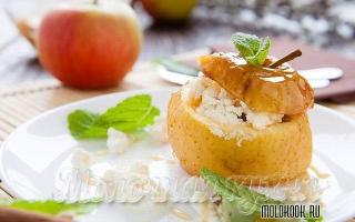 Hausgemachte Rezepte für Bratäpfel mit Hüttenkäse