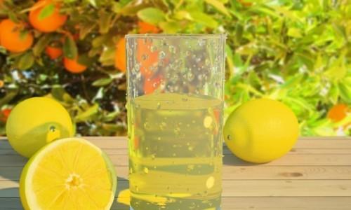 Przepis na domowej lemoniady z sokiem jabłkowym