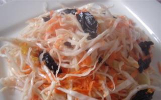 Instant cabbage salad: tasty and simple