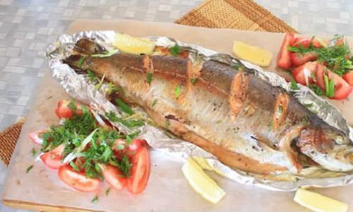 Trout baked in the oven - step-by-step recipes with photos